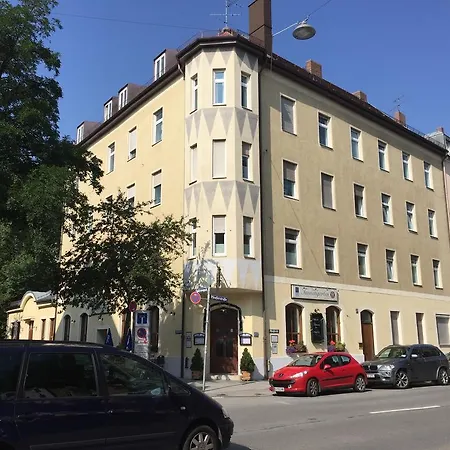 Fur Oktoberfest Apartment Munich